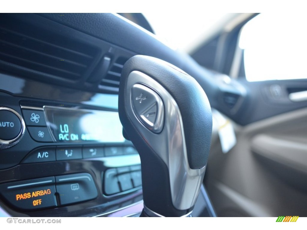 2015 Escape Titanium - Tuxedo Black Metallic / Medium Light Stone photo #21