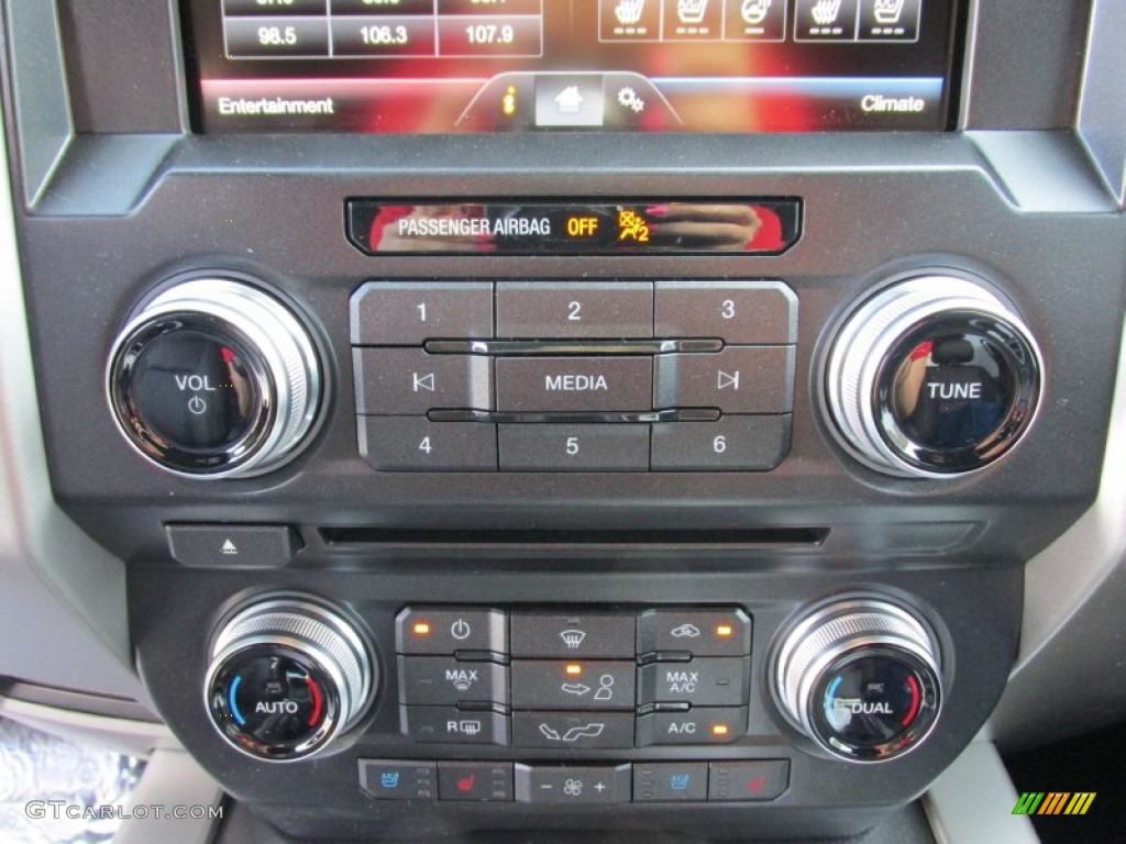 2015 Ford F150 Lariat SuperCrew Controls Photo #102682537