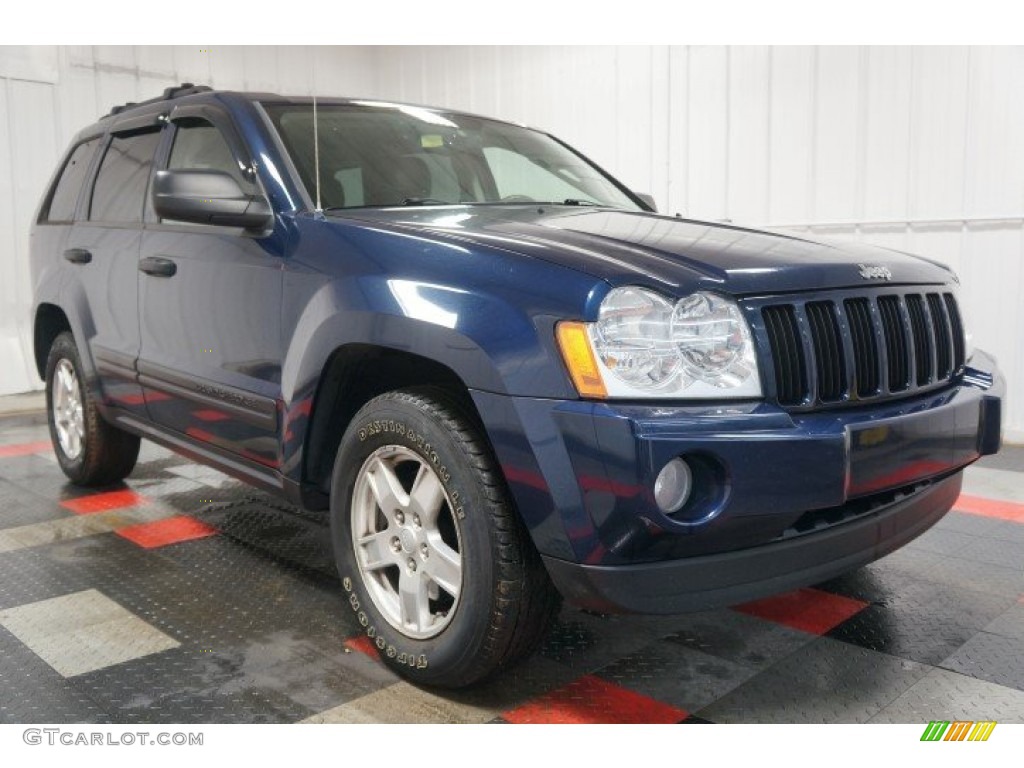Midnight Blue Pearl 2005 Jeep Grand Cherokee Laredo 4x4 Exterior Photo #102685786