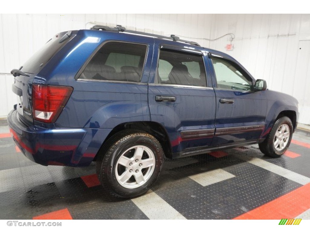 2005 Grand Cherokee Laredo 4x4 - Midnight Blue Pearl / Medium Slate Gray photo #7