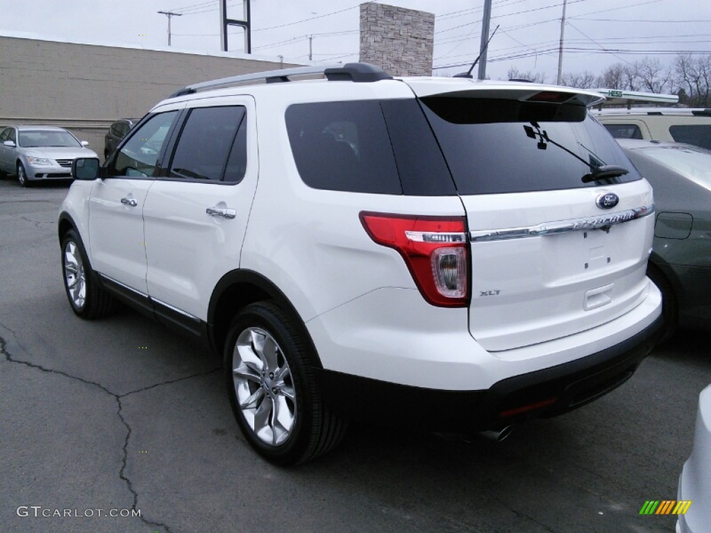 2014 Explorer XLT 4WD - Oxford White / Charcoal Black photo #4
