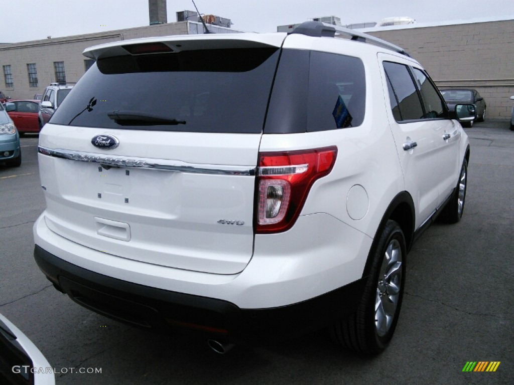 2014 Explorer XLT 4WD - Oxford White / Charcoal Black photo #5