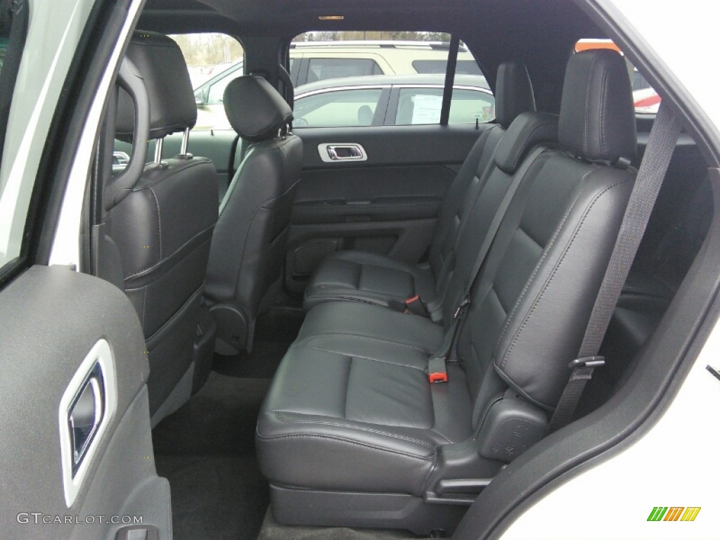 2014 Explorer XLT 4WD - Oxford White / Charcoal Black photo #14