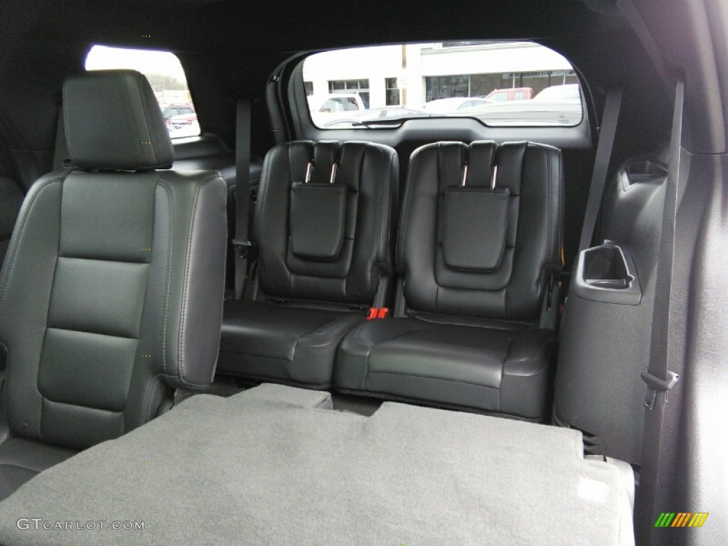2014 Explorer XLT 4WD - Oxford White / Charcoal Black photo #15