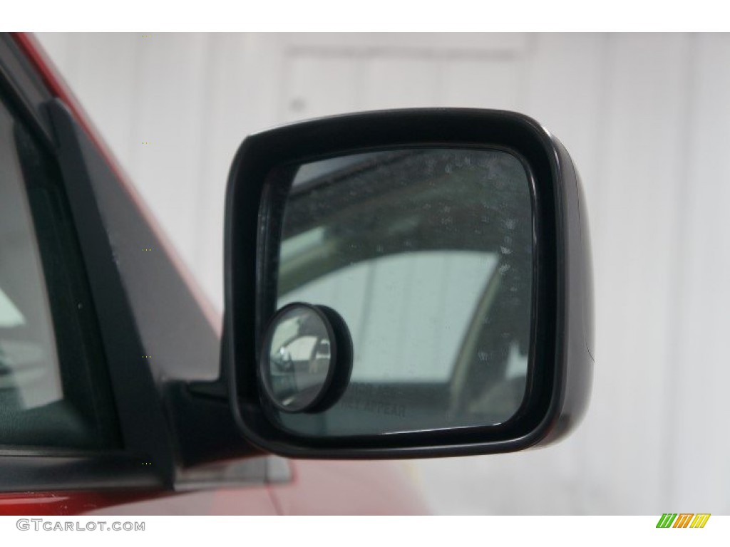 2008 Rogue S AWD - Venom Red Pearl / Gray photo #37