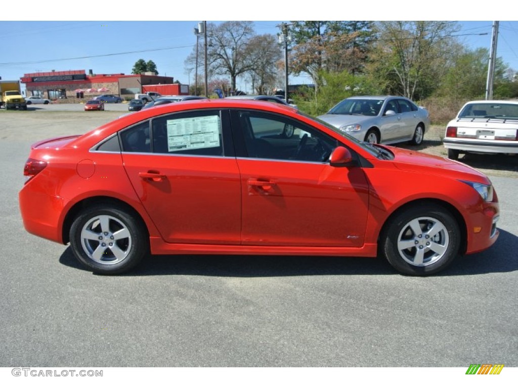 2015 Cruze LT - Red Hot / Jet Black/Medium Titanium photo #6