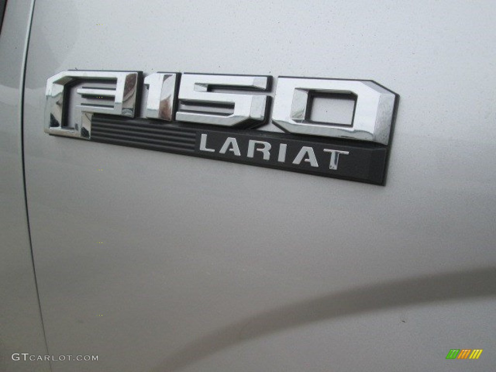 2015 F150 Lariat SuperCrew 4x4 - Ingot Silver Metallic / Black photo #2