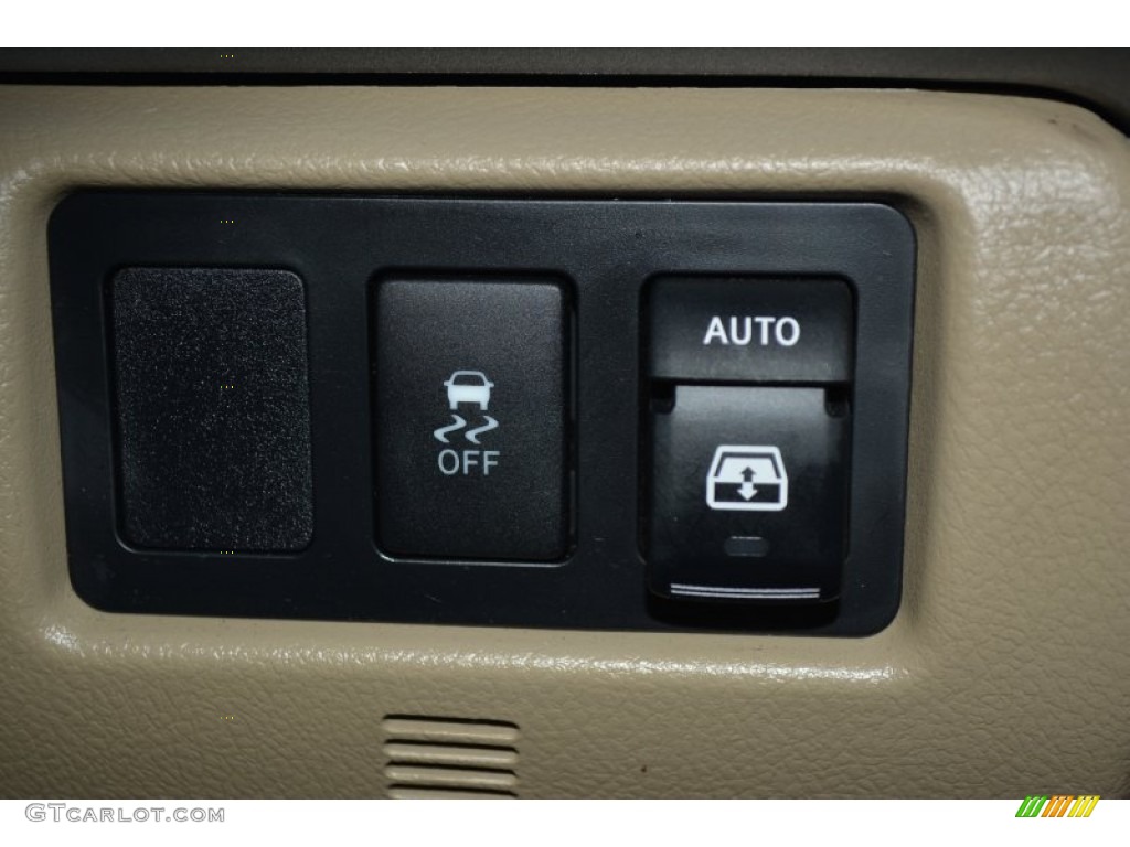 2014 Sequoia Limited - Black / Sand Beige photo #33