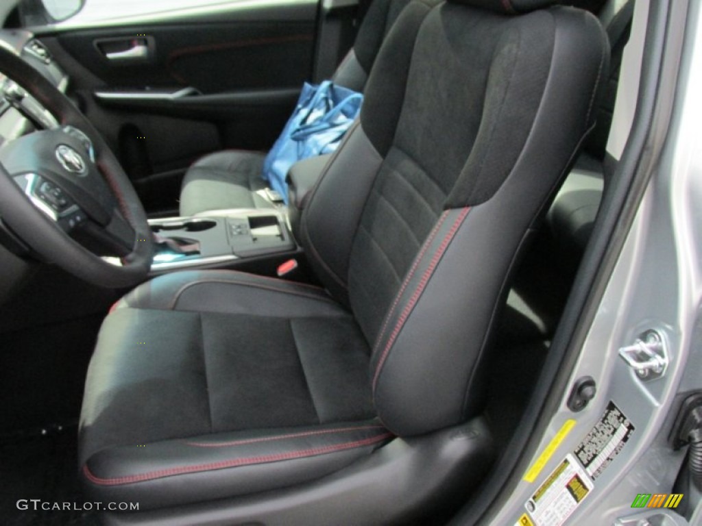2015 Toyota Camry XSE V6 Front Seat Photo #102705326