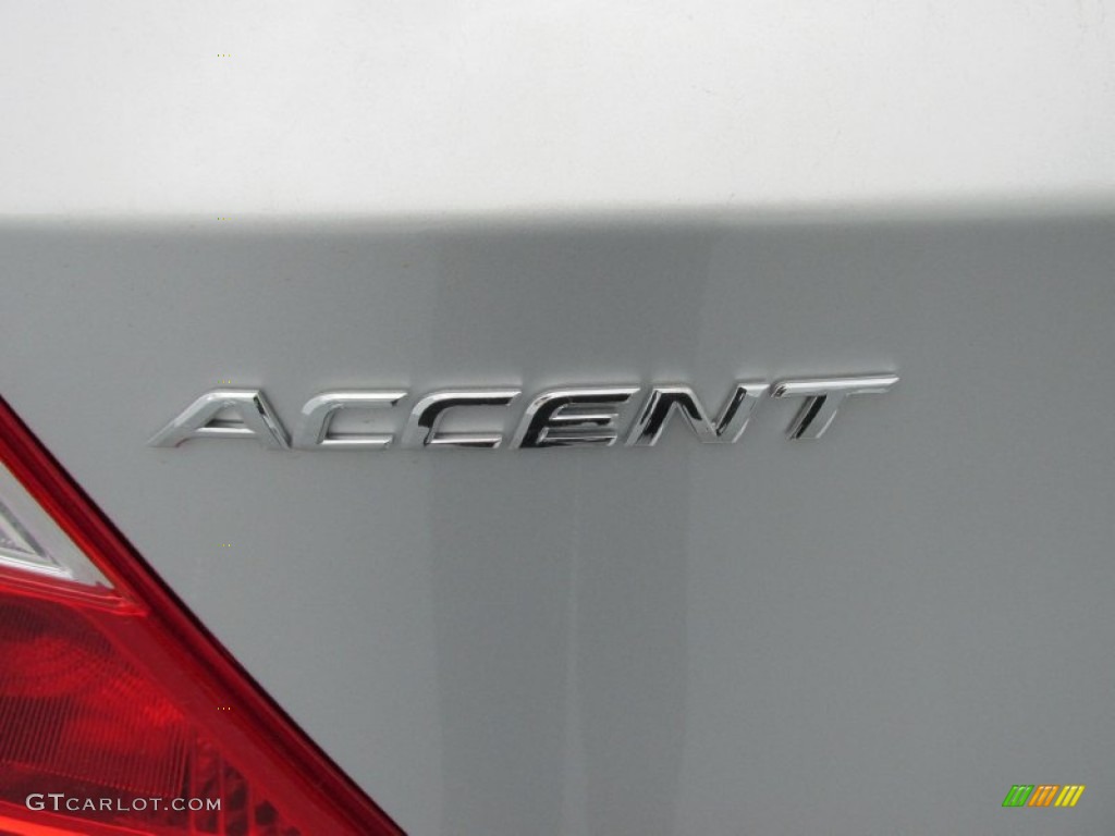 2015 Accent GS 5-Door - Ironman Silver / Black photo #13