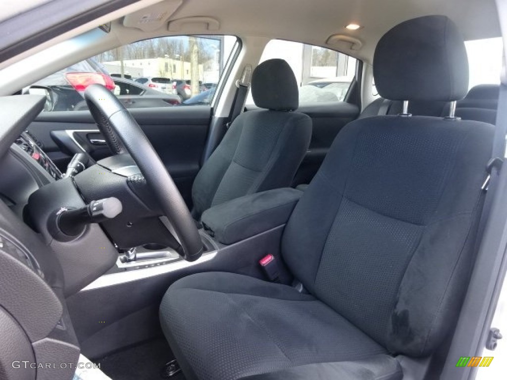 2015 Nissan Altima 2.5 SV Interior Color Photos
