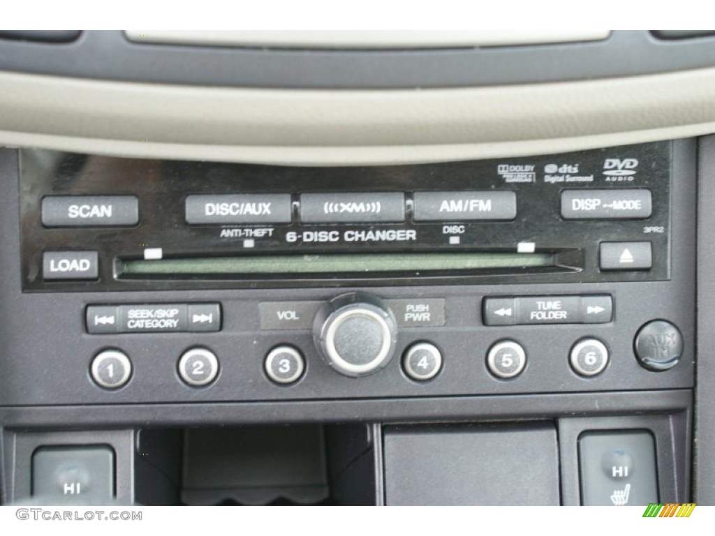 2010 RDX SH-AWD Technology - Palladium Silver Metallic / Ebony photo #35