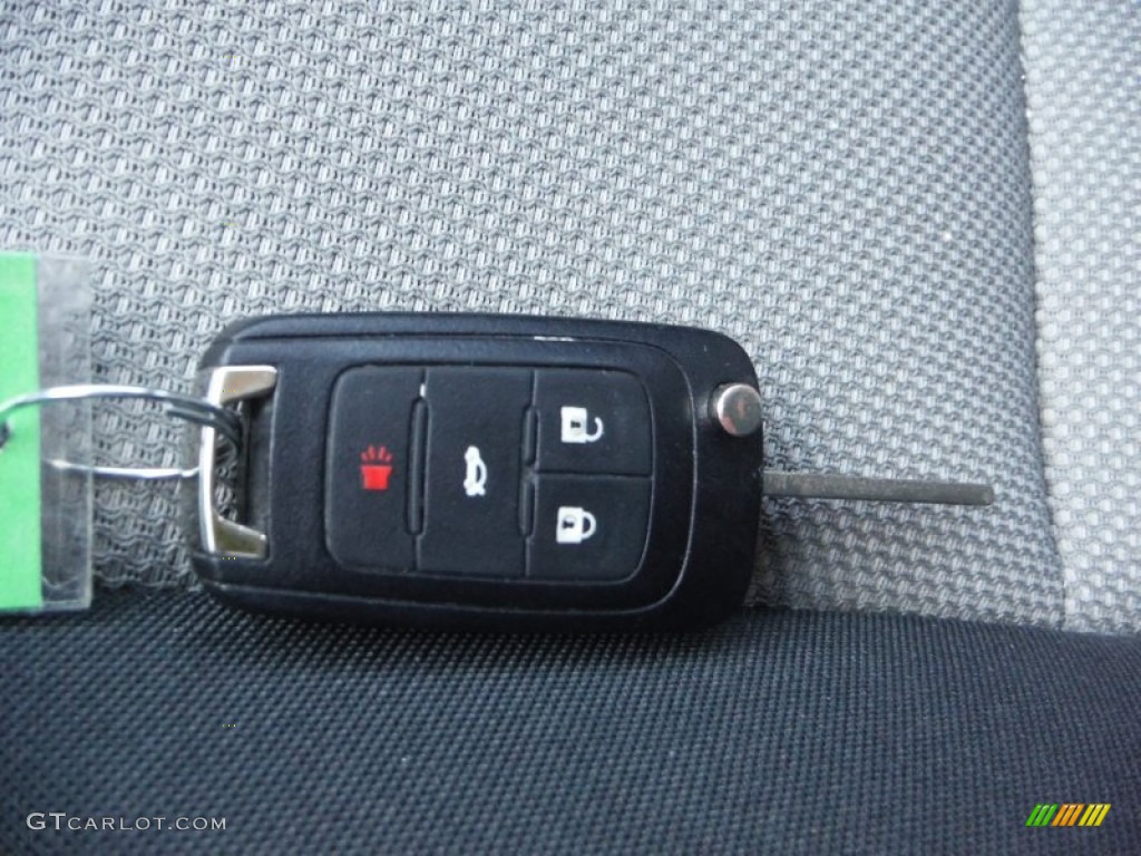 2012 Cruze LS - Blue Granite Metallic / Jet Black/Medium Titanium photo #18