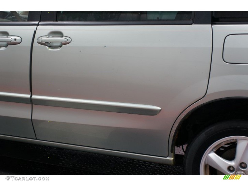 2003 MPV LX - Sunlight Silver Metallic / Beige photo #58