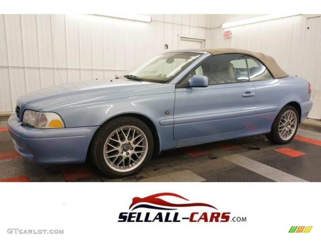 2004 C70 Low Pressure Turbo - Sky Blue Metallic / Linen White photo #1