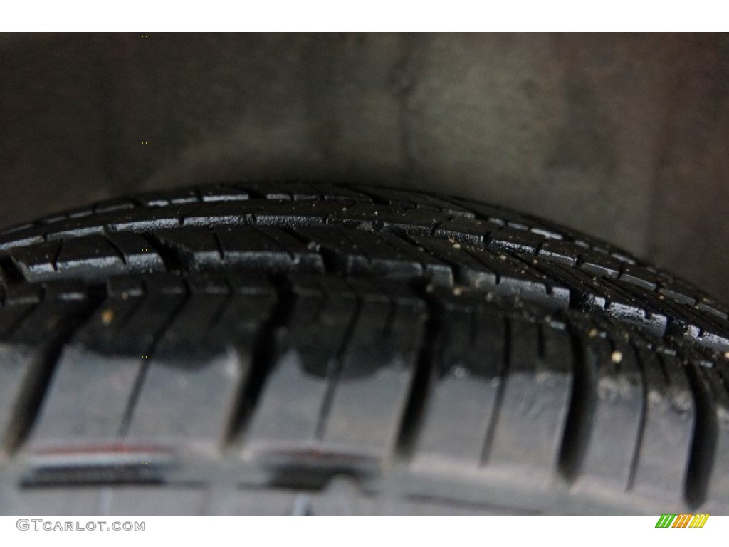 2005 Civic Hybrid Sedan - Magnesium Metallic / Gray photo #44