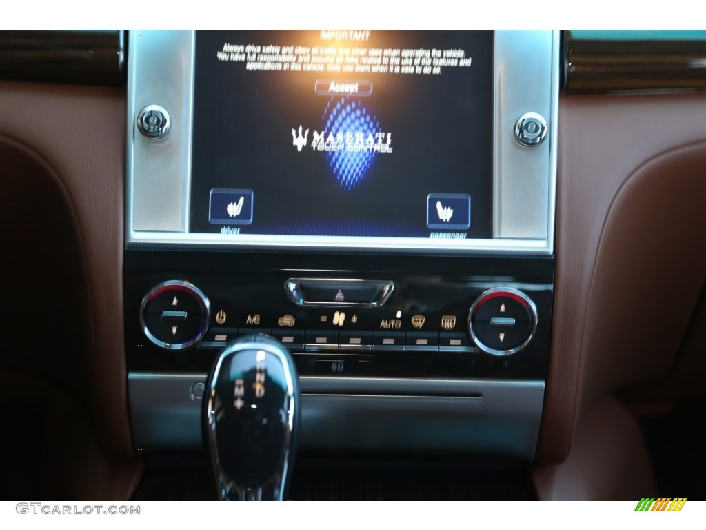 2014 Quattroporte S Q4 AWD - Rosso Folgore (Dark Red Metallic) / Cuoio photo #24