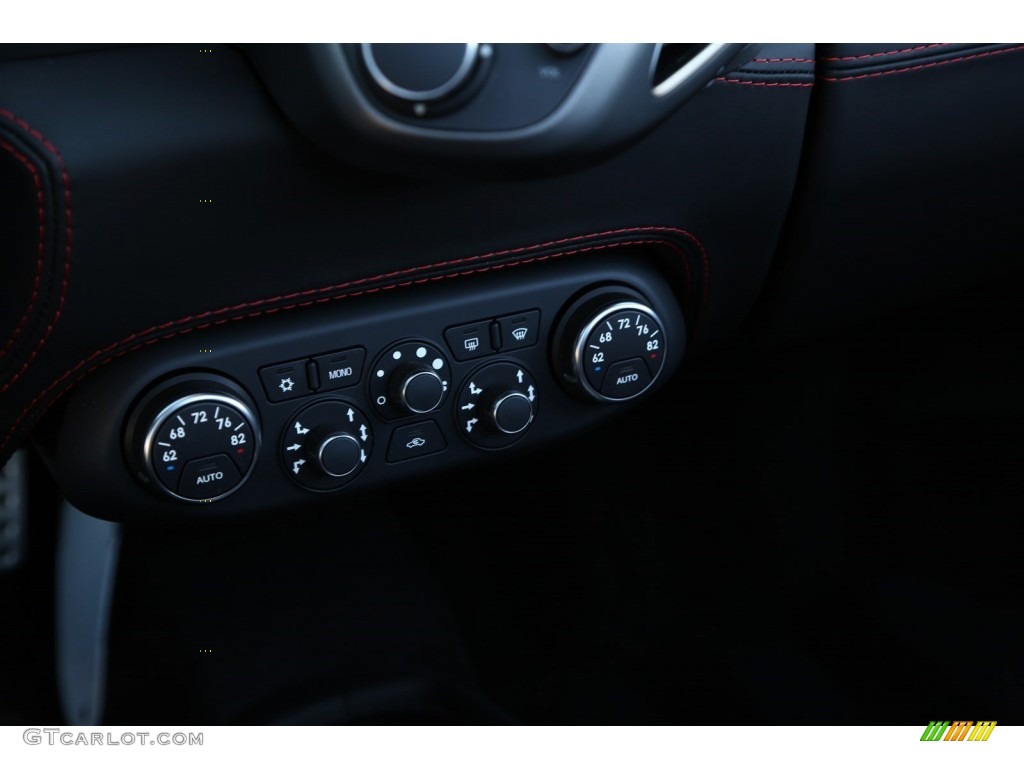 2014 Ferrari 458 Spider Controls Photo #102727154