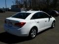 Summit White - Cruze LT Photo No. 7