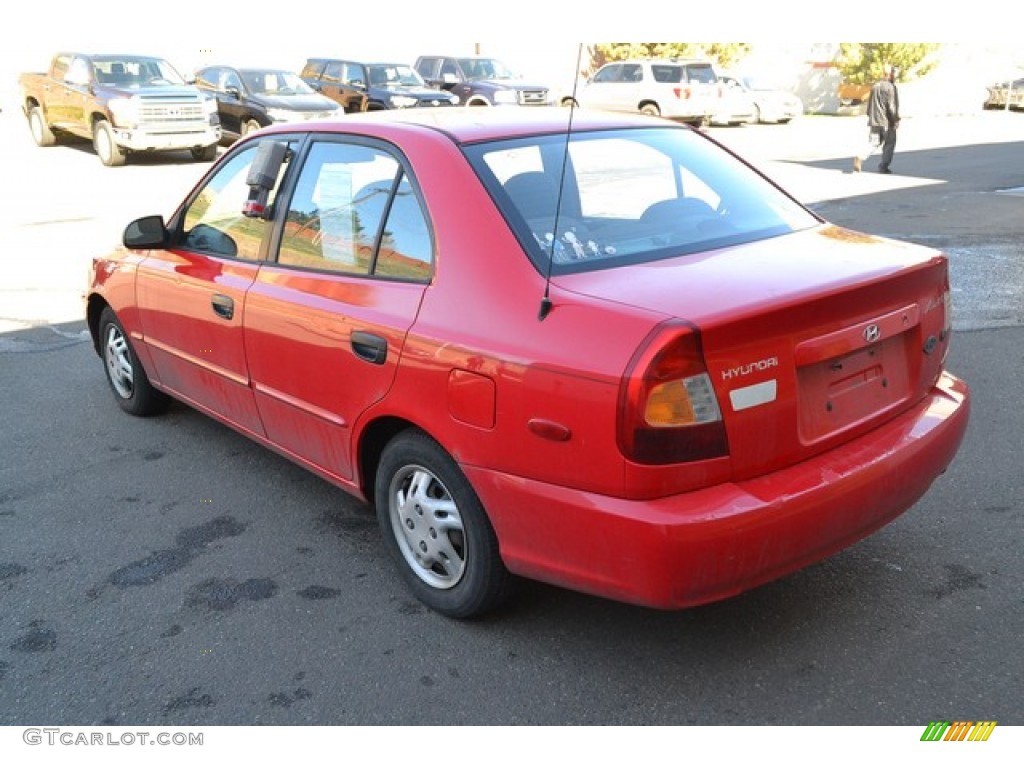 2001 Accent GL Sedan - Retro Red / Gray photo #3