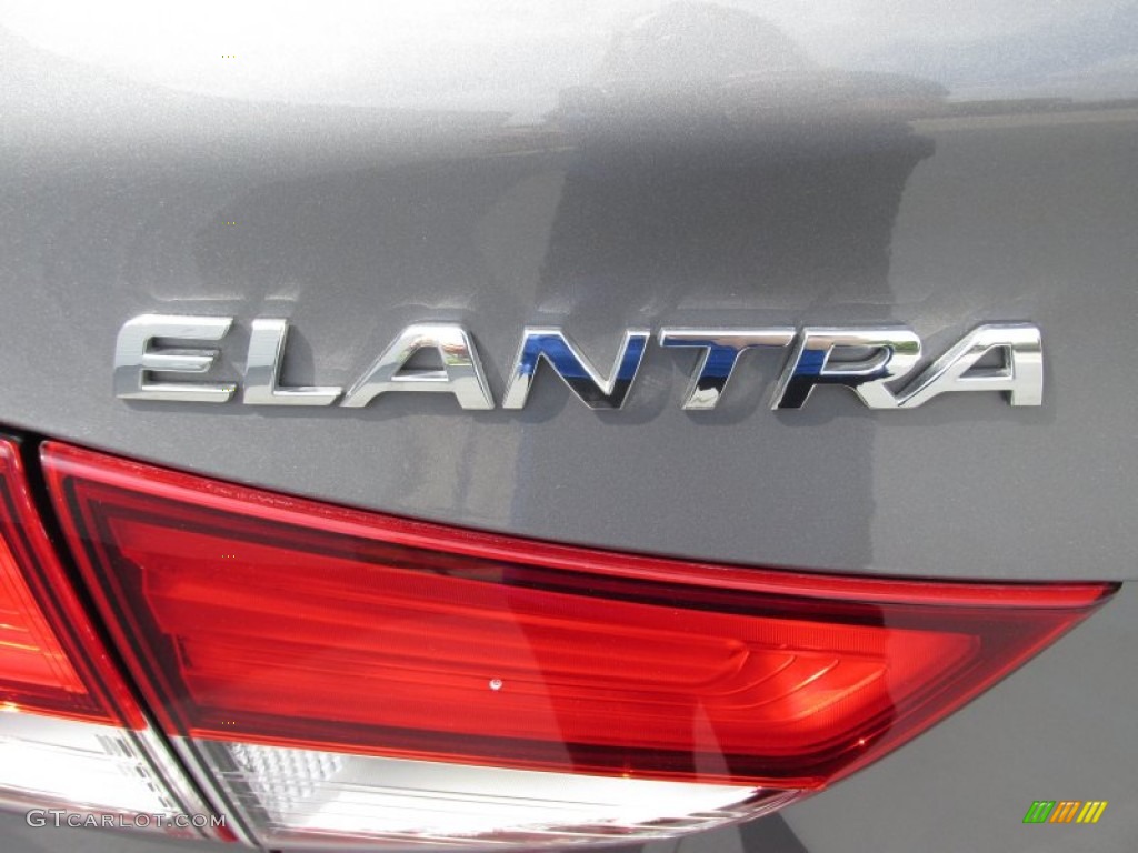 2014 Elantra SE Sedan - Gray / Gray photo #13