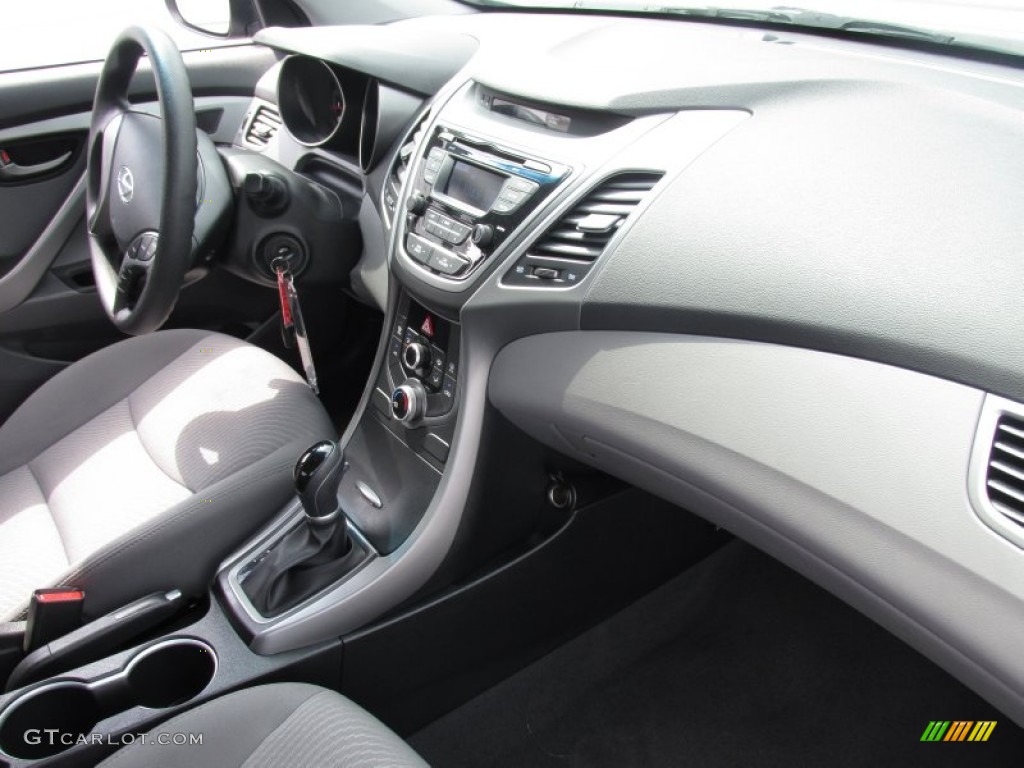 2014 Elantra SE Sedan - Gray / Gray photo #23