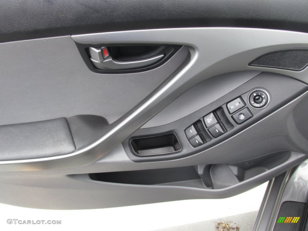 2014 Elantra SE Sedan - Gray / Gray photo #29