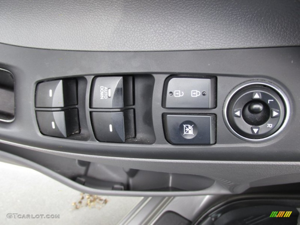 2014 Elantra SE Sedan - Gray / Gray photo #30