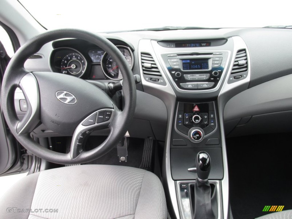 2014 Elantra SE Sedan - Gray / Gray photo #33