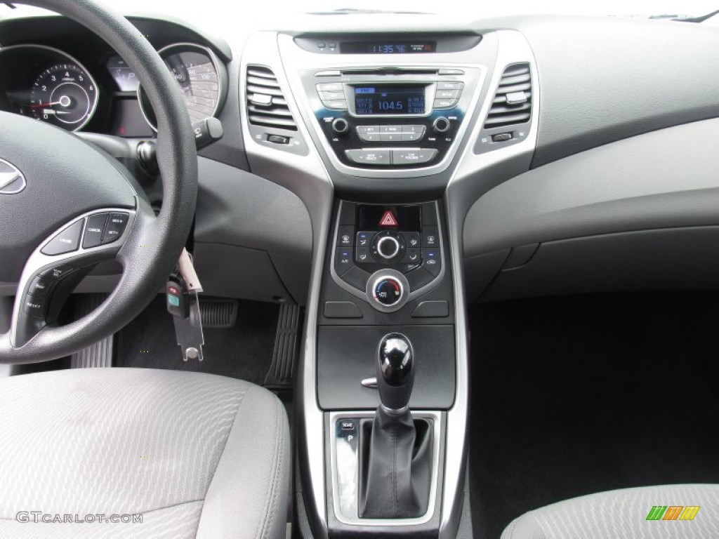 2014 Elantra SE Sedan - Gray / Gray photo #34