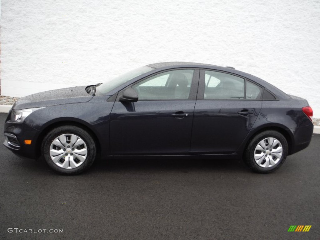 2015 Cruze LS - Blue Ray Metallic / Jet Black/Medium Titanium photo #2