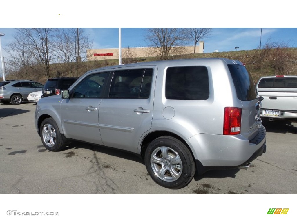 2015 Pilot EX 4WD - Alabaster Silver Metallic / Gray photo #4