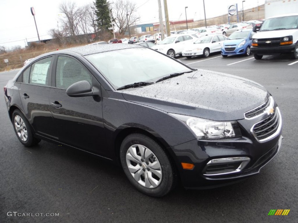 2015 Cruze LS - Blue Ray Metallic / Jet Black/Medium Titanium photo #5