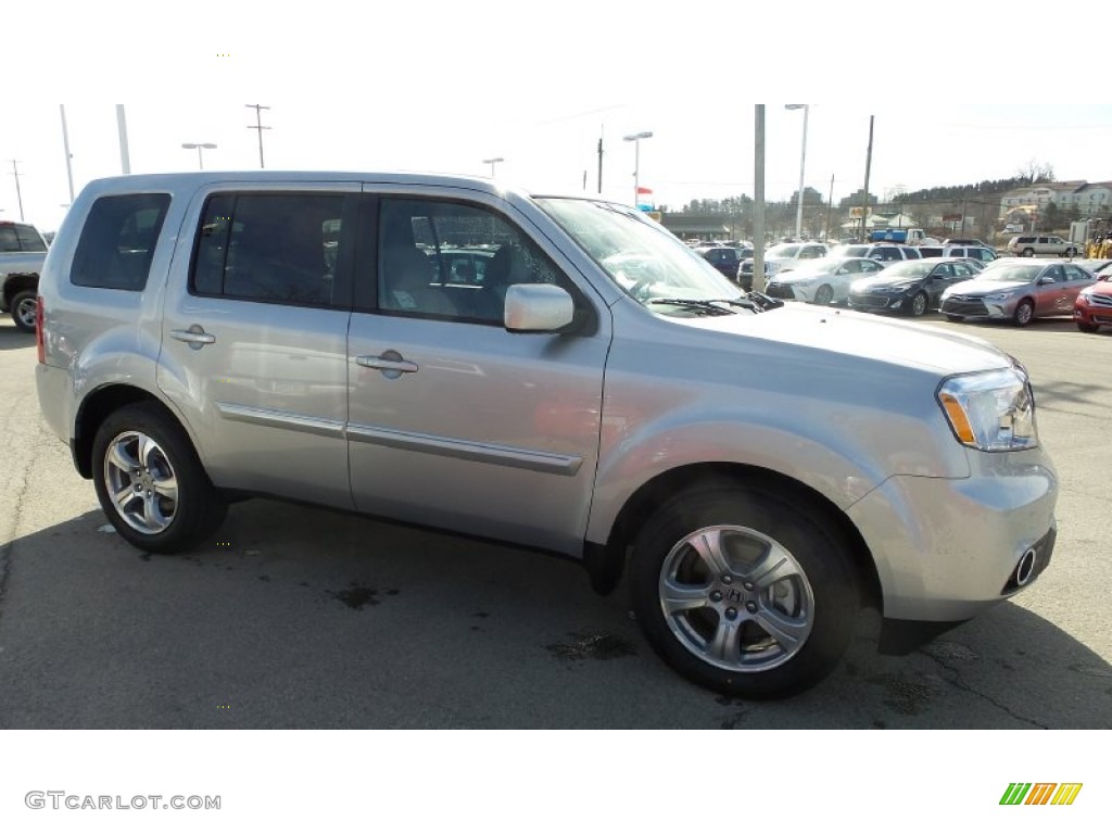 2015 Pilot EX 4WD - Alabaster Silver Metallic / Gray photo #8