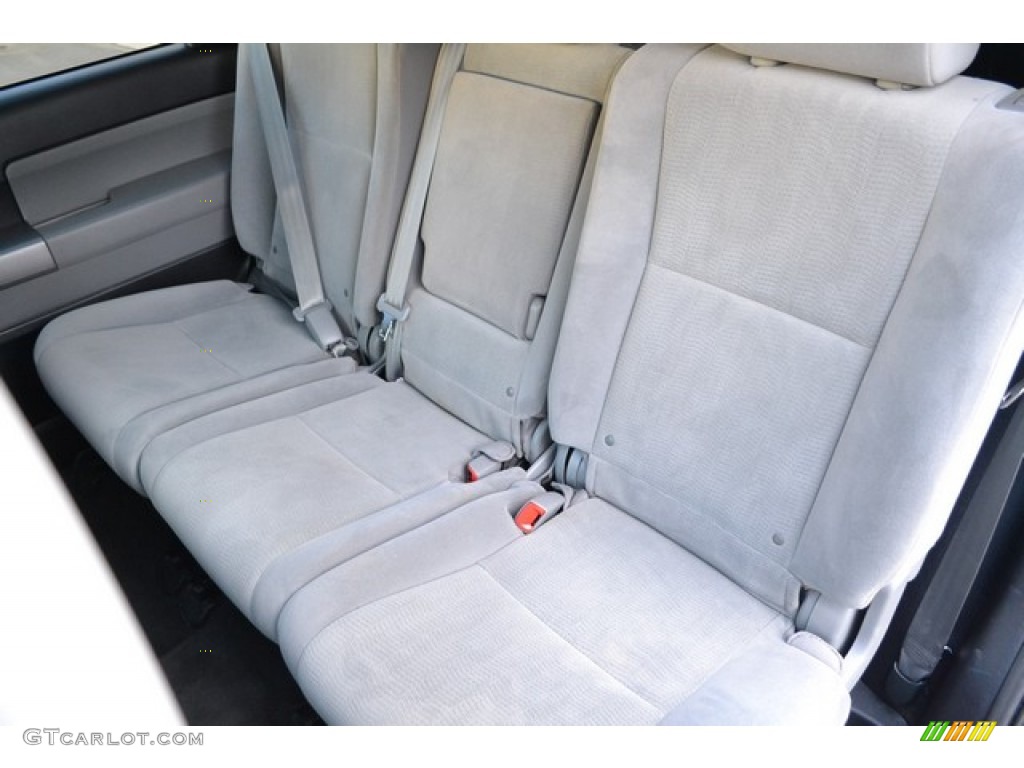 2014 Toyota Sequoia SR5 4x4 Rear Seat Photos