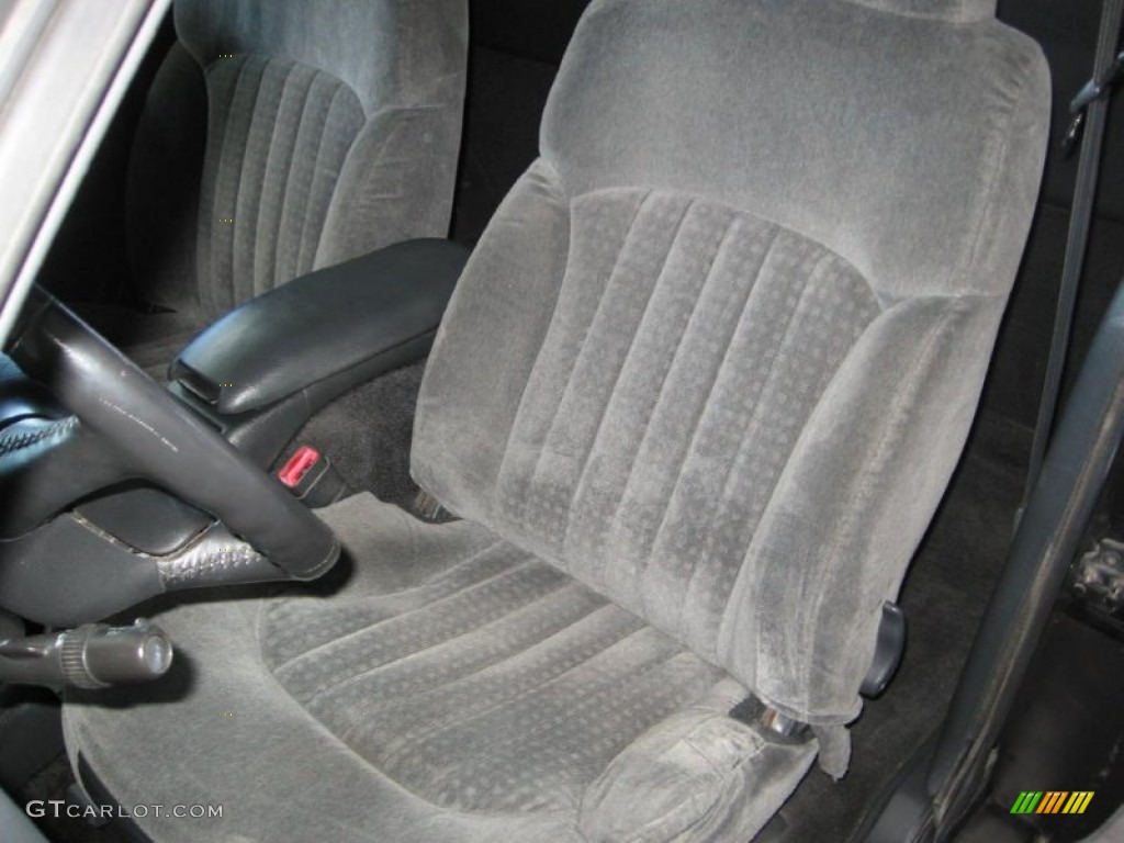 2002 S10 LS Extended Cab 4x4 - Onyx Black / Graphite photo #8