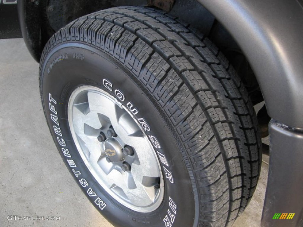 2002 S10 LS Extended Cab 4x4 - Onyx Black / Graphite photo #18