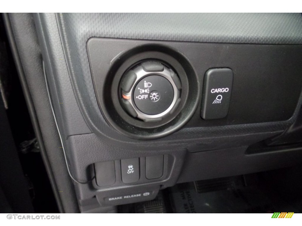 2013 Honda Ridgeline RT Controls Photo #102746539