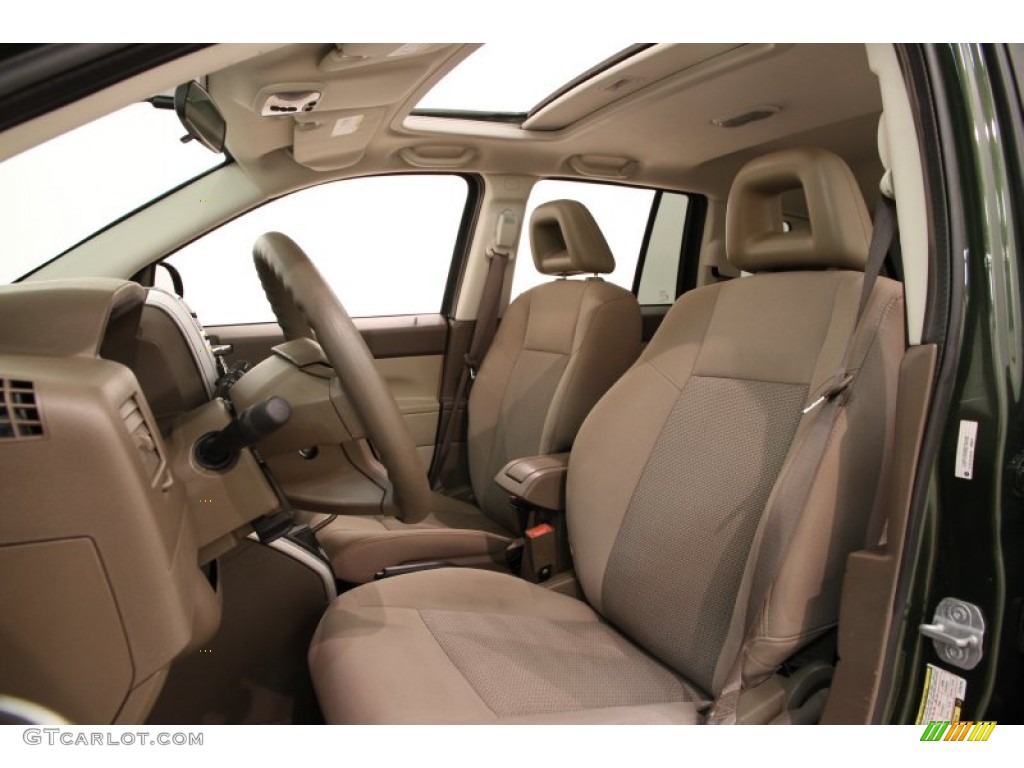 2008 Compass Sport 4x4 - Jeep Green Metallic / Pastel Pebble Beige photo #5