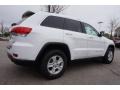 Bright White - Grand Cherokee Laredo Photo No. 3