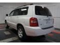 2002 Super White Toyota Highlander V6  photo #10