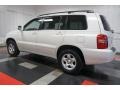 2002 Super White Toyota Highlander V6  photo #11