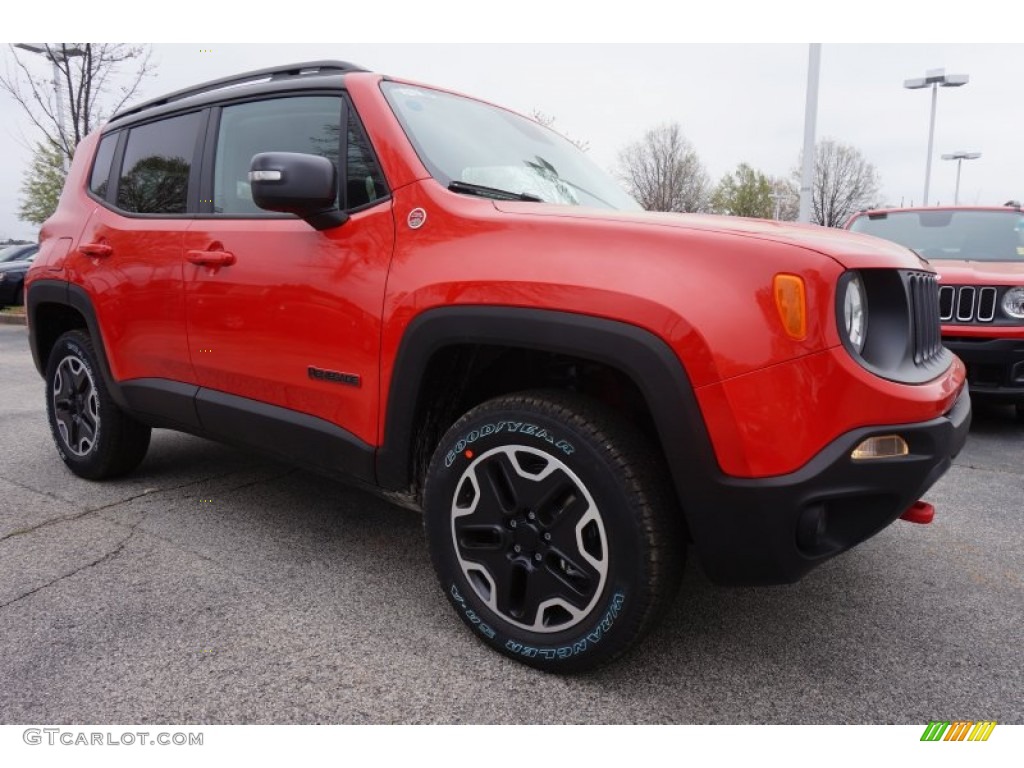 Colorado Red 2015 Jeep Renegade Trailhawk 4x4 Exterior Photo #102752104