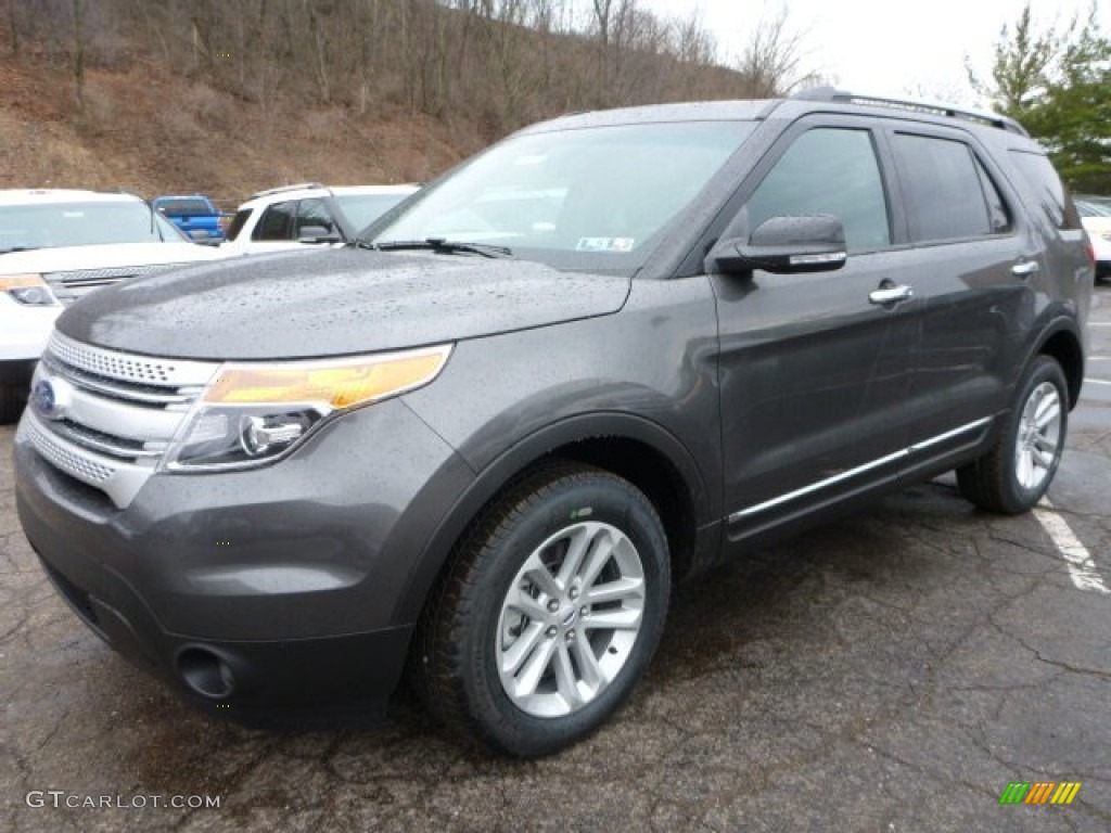 2015 Explorer XLT 4WD - Magnetic / Charcoal Black photo #5
