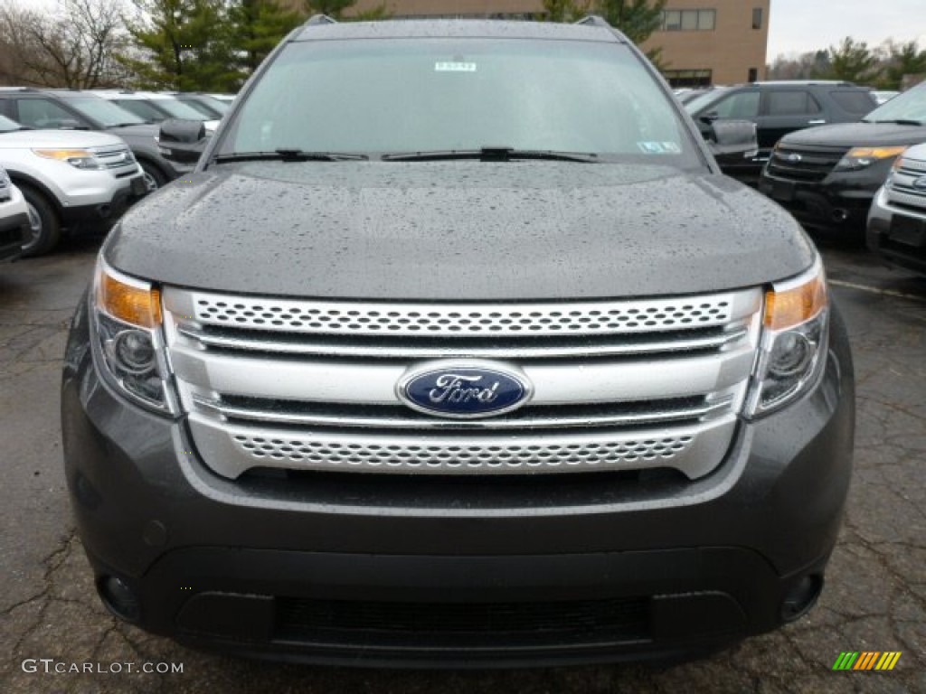 2015 Explorer XLT 4WD - Magnetic / Charcoal Black photo #6