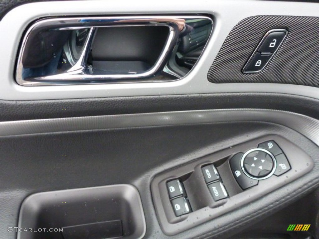 2015 Explorer XLT 4WD - Magnetic / Charcoal Black photo #11