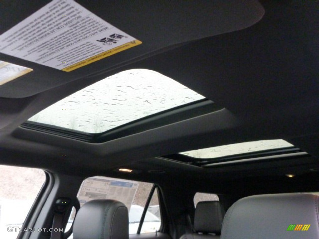 2015 Explorer XLT 4WD - Magnetic / Charcoal Black photo #13