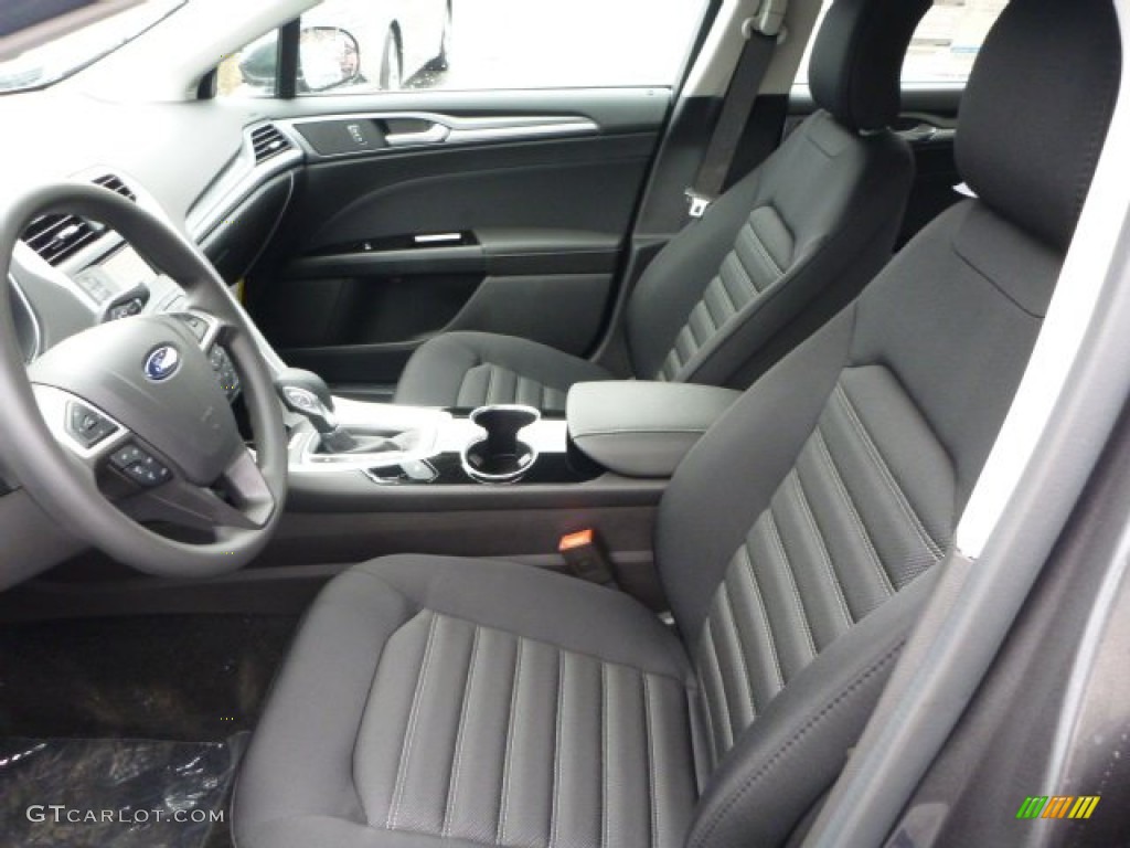 2015 Fusion SE - Magnetic Metallic / Charcoal Black photo #8