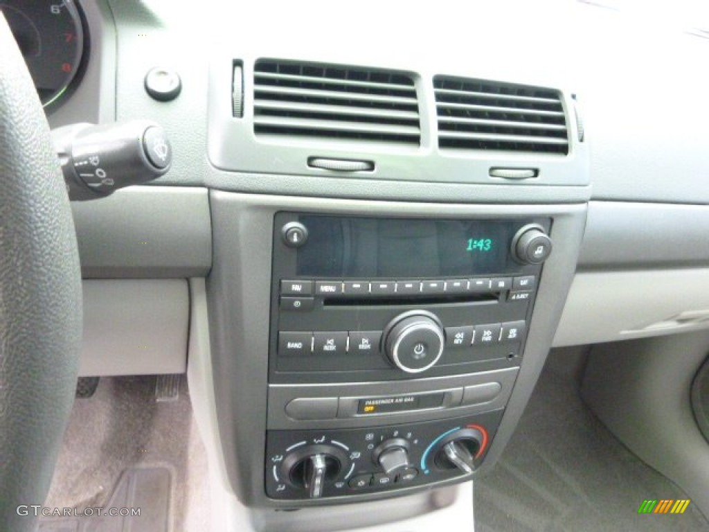 2007 Cobalt LT Sedan - Ultra Silver Metallic / Gray photo #18