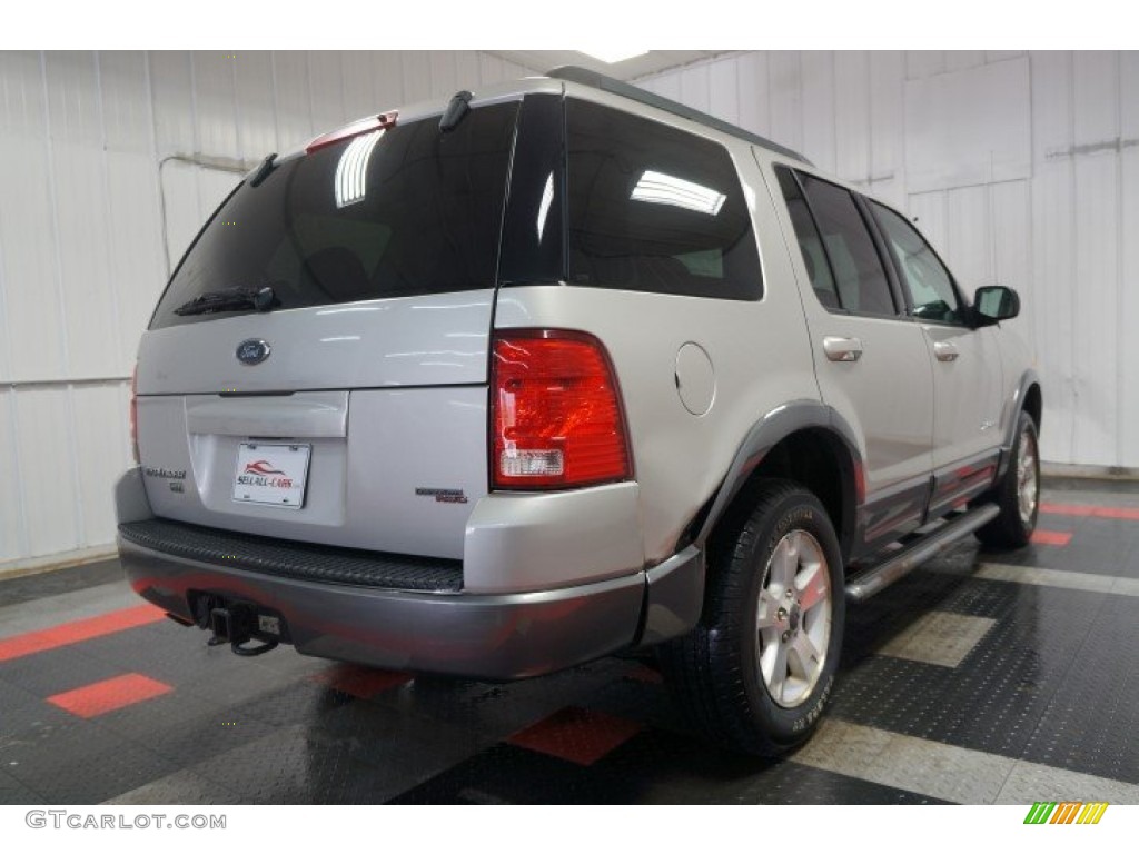 2005 Explorer XLT 4x4 - Mineral Grey Metallic / Midnight Grey photo #8